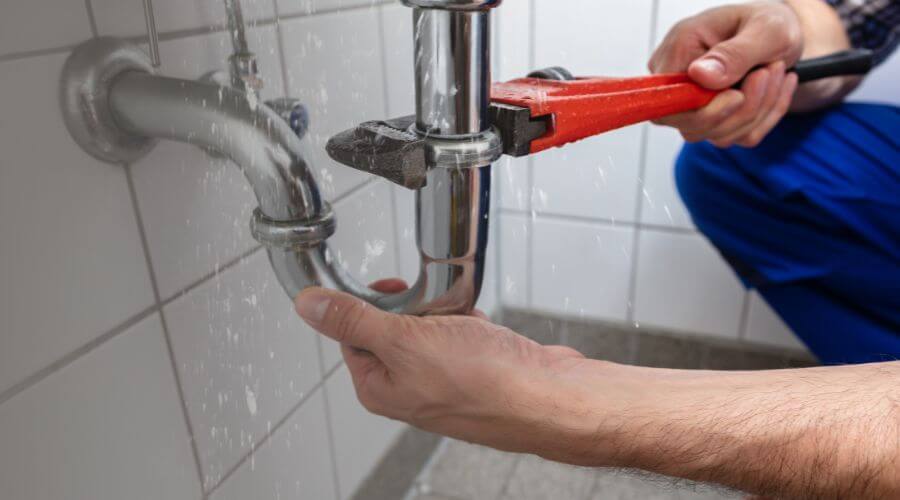 Professional emergency plumbing in Castleberry, AL